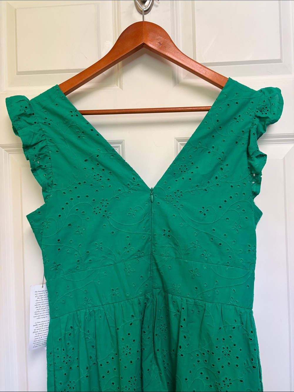 NWT Maggy London Green Eyelet V-Neck Ruffle Midi Dress - Picture 14 of 16